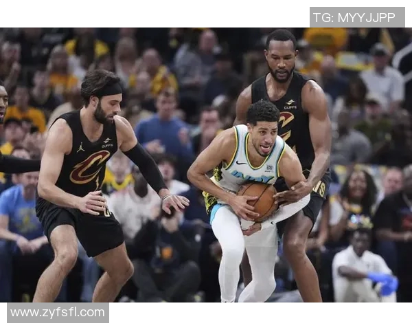 米切尔凭一举动瞬间登顶热搜榜引发全网热议球迷和网友热烈讨论此举背后含义